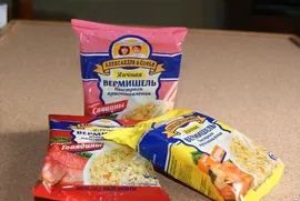 Лапша быстрого приготовления Александра и Софья 1шт