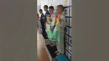 первая медаль внука.....
